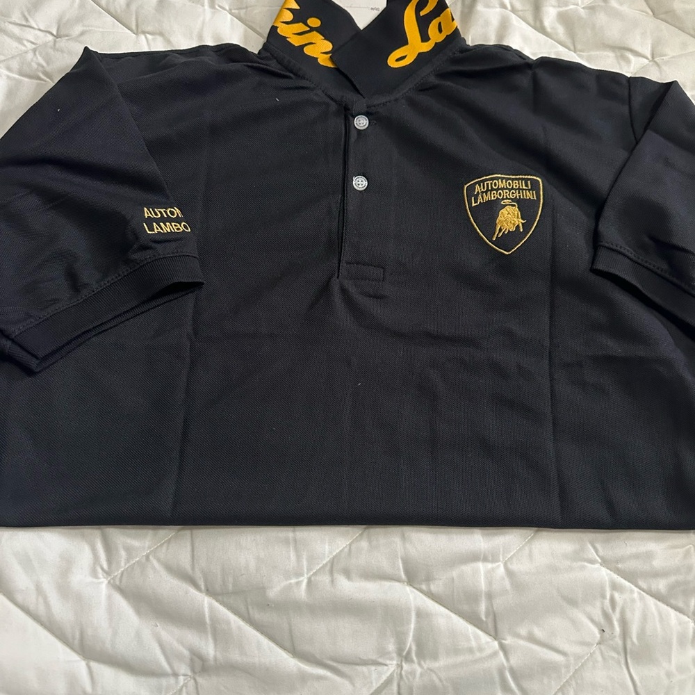 Man’s Lamborghini T-shirt, size XXL fit XL